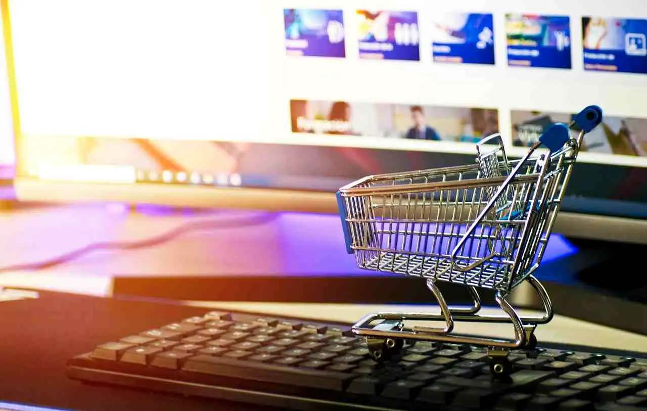 Comprare integratori online: 3 aspetti da controllare sempre Comprare integratori online: 3 aspetti da controllare sempre
