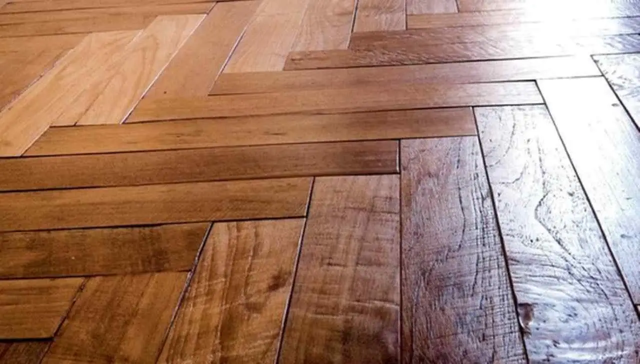 Evita costosi danni ai pavimenti in legno: svelato il metodo di pulizia sicuro e rapido Evita costosi danni ai pavimenti in legno: svelato il metodo di pulizia sicuro e rapido