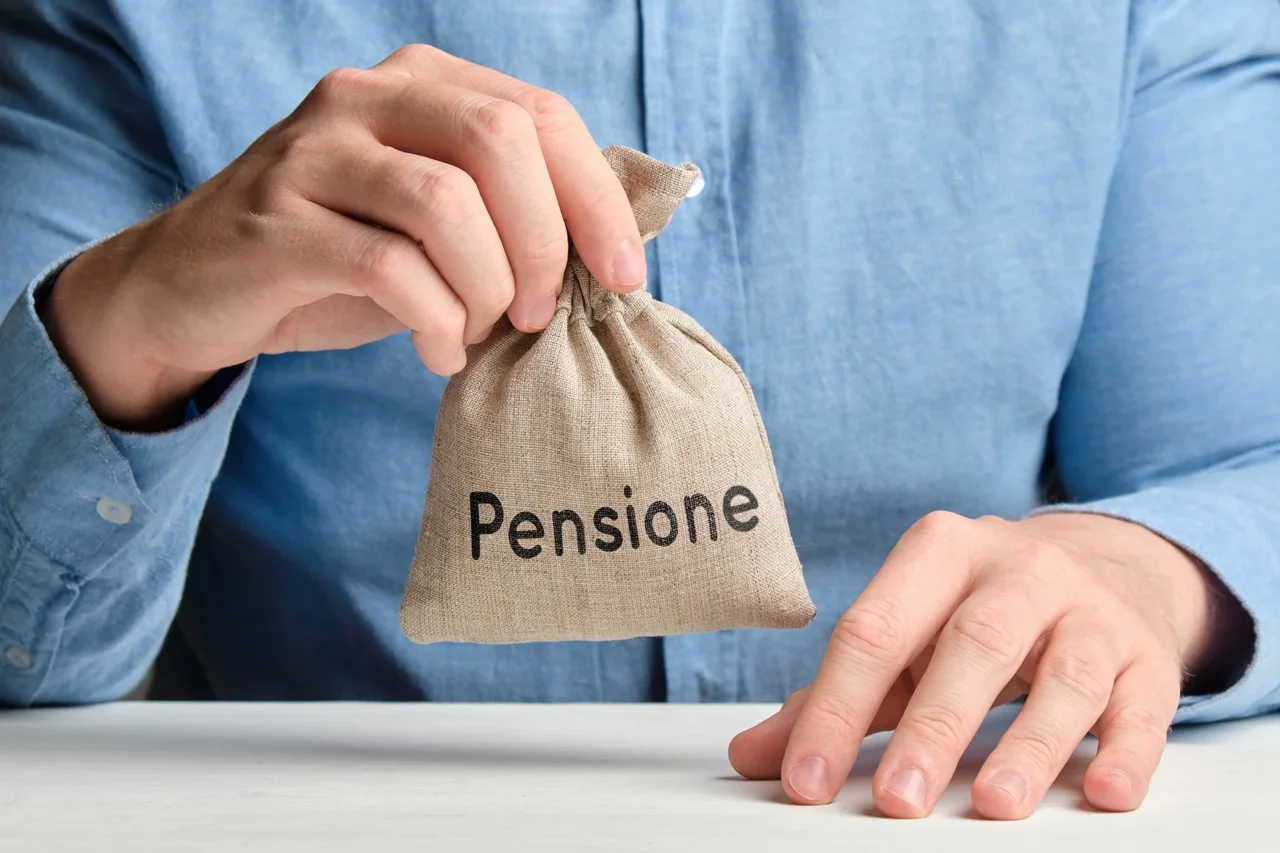 Domanda curiosa: quali pensioni riceveranno due accrediti nei prossimi mesi? Domanda curiosa: quali pensioni riceveranno due accrediti nei prossimi mesi?