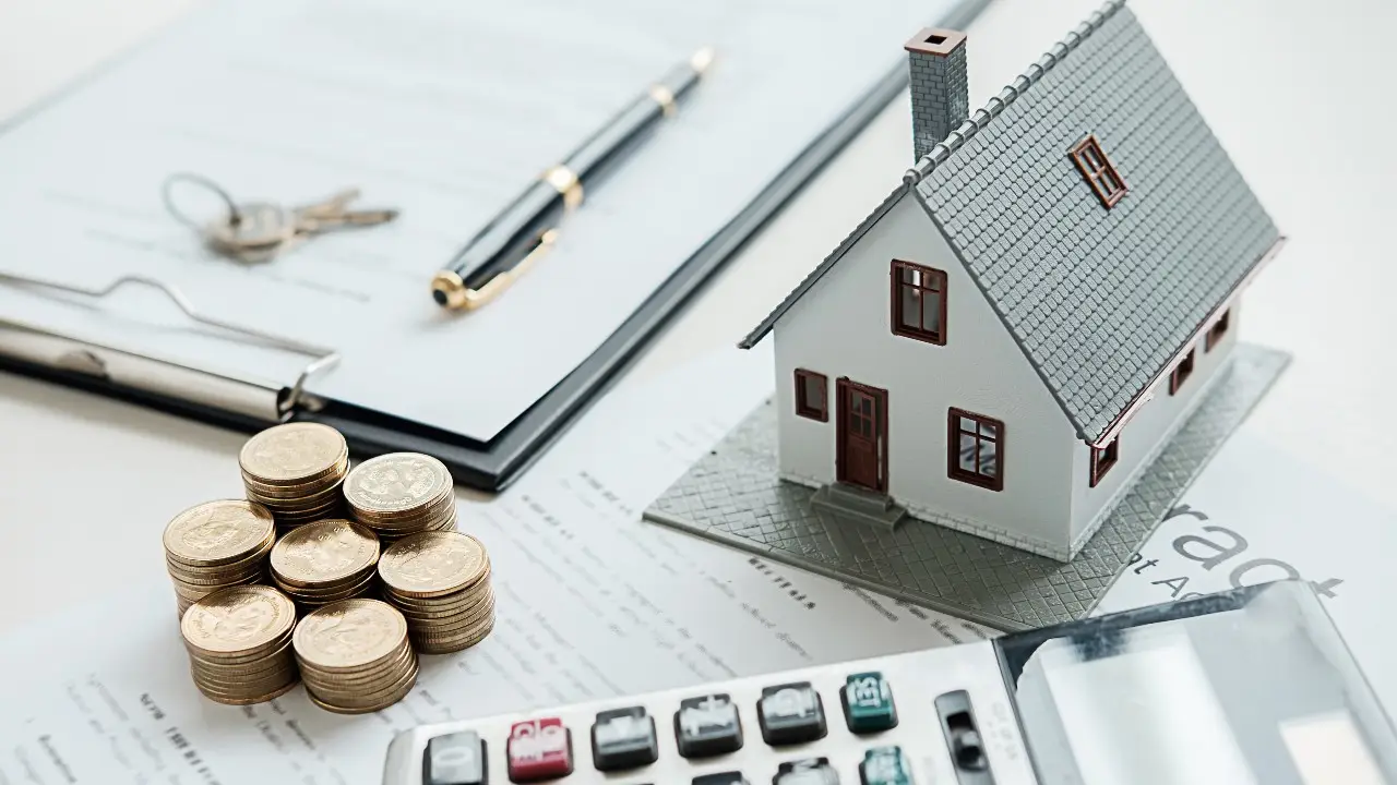 Mutuo casa, tasso variabile o fisso? La scelta migliore ora Mutuo casa, tasso variabile o fisso? La scelta migliore ora