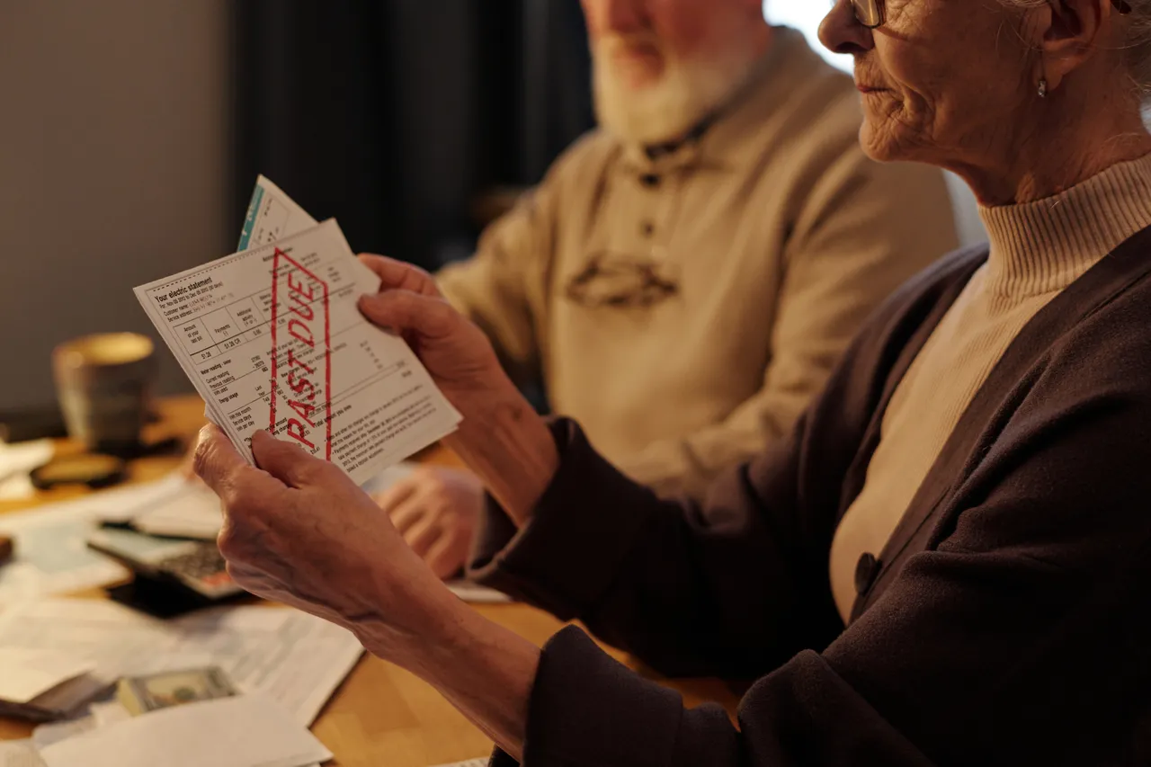 Hai più di 60 anni? Ecco il bonus che ti spetta da subito Hai più di 60 anni? Ecco il bonus che ti spetta da subito