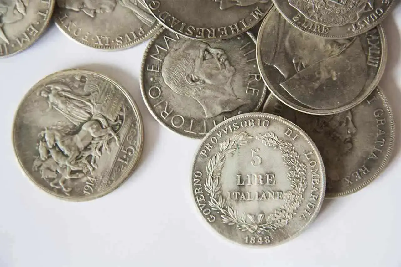 Collezionismo vintage: come riconoscere lire rifinite a mano Collezionismo vintage: come riconoscere lire rifinite a mano