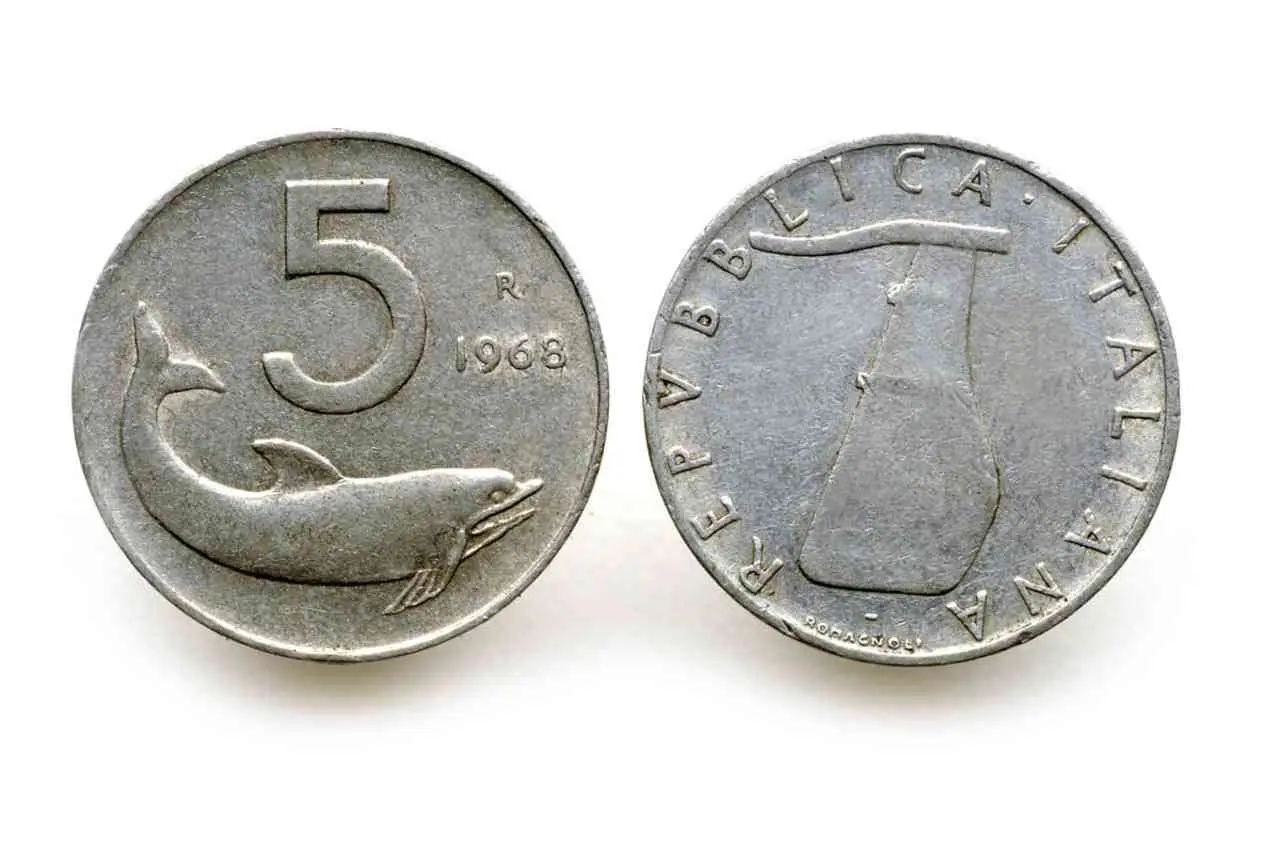 Questa moneta da 5 lire col delfino è tra le più richieste: controlla la tua Questa moneta da 5 lire col delfino è tra le più richieste: controlla la tua