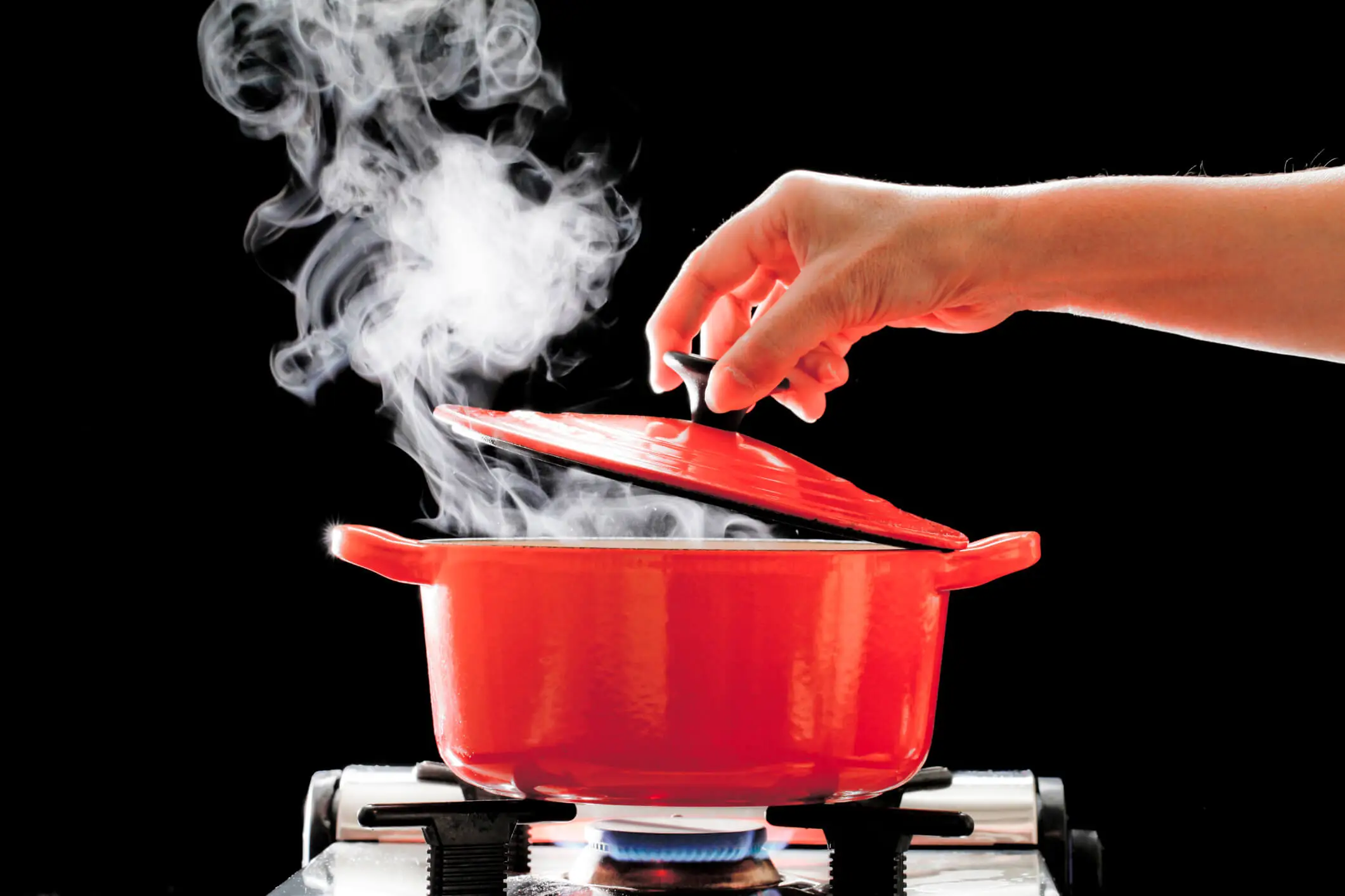 Vuoi una cucina più sicura? Cinque abitudini che molti sottovalutano e ti espongono a rischi Vuoi una cucina più sicura? Cinque abitudini che molti sottovalutano e ti espongono a rischi