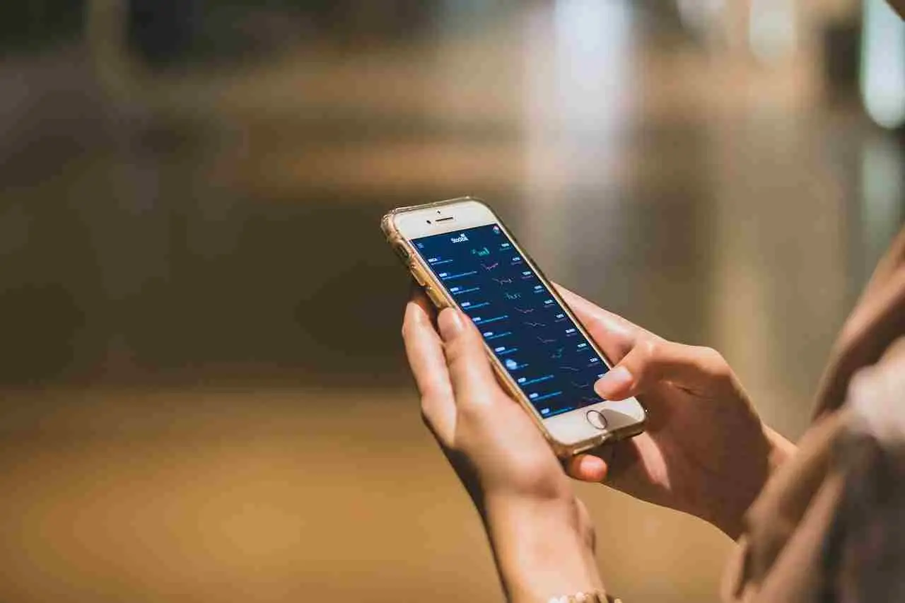 Sbarazzati velocemente dei file inutili sulla memoria del telefono con questo metodo Sbarazzati velocemente dei file inutili sulla memoria del telefono con questo metodo