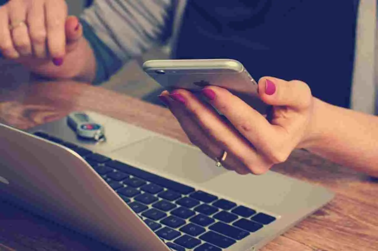 Sbarazzati velocemente dei file inutili sulla memoria del telefono con questo metodo Sbarazzati velocemente dei file inutili sulla memoria del telefono con questo metodo